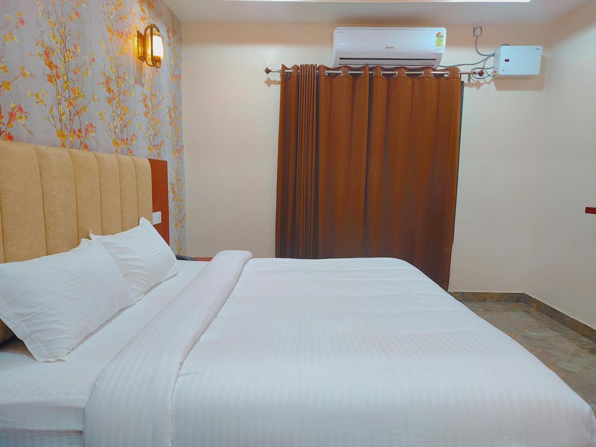 Awadh Samrat Resort Ayodhya 외부 사진