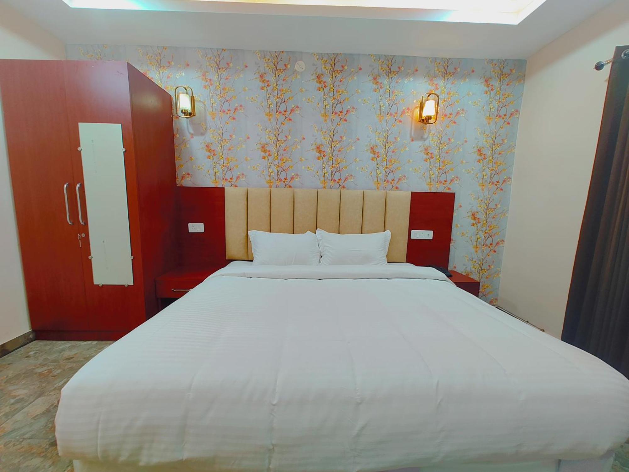 Awadh Samrat Resort Ayodhya 외부 사진