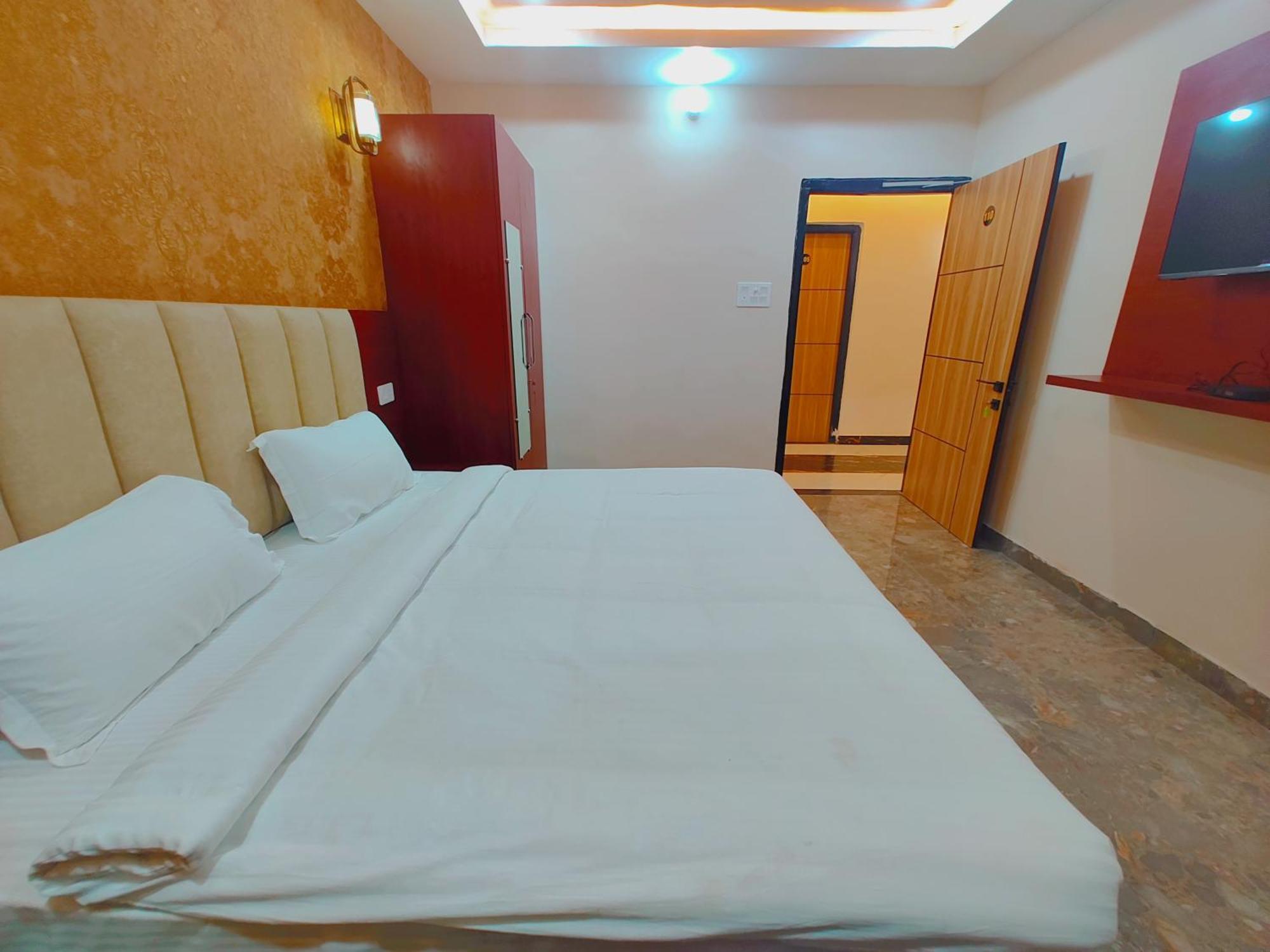 Awadh Samrat Resort Ayodhya 외부 사진
